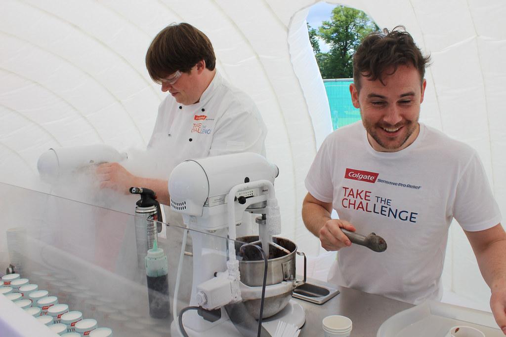 Colgate Sensitive Pro-Relief experiential nitrogen sampling station with chef and ambassador